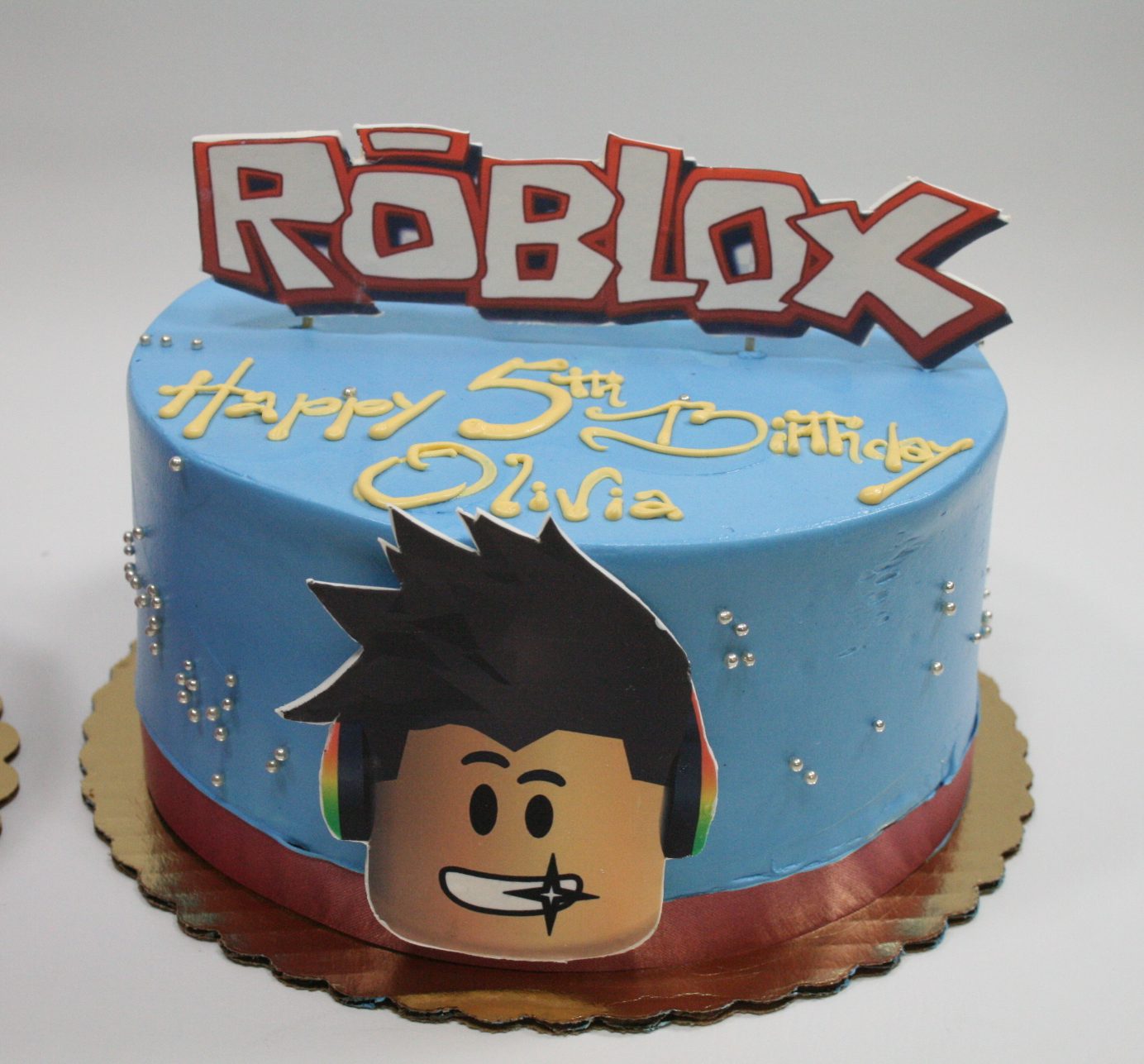 Blue Roblox Cake  Delicious and Fun Cake for Gaming Fans