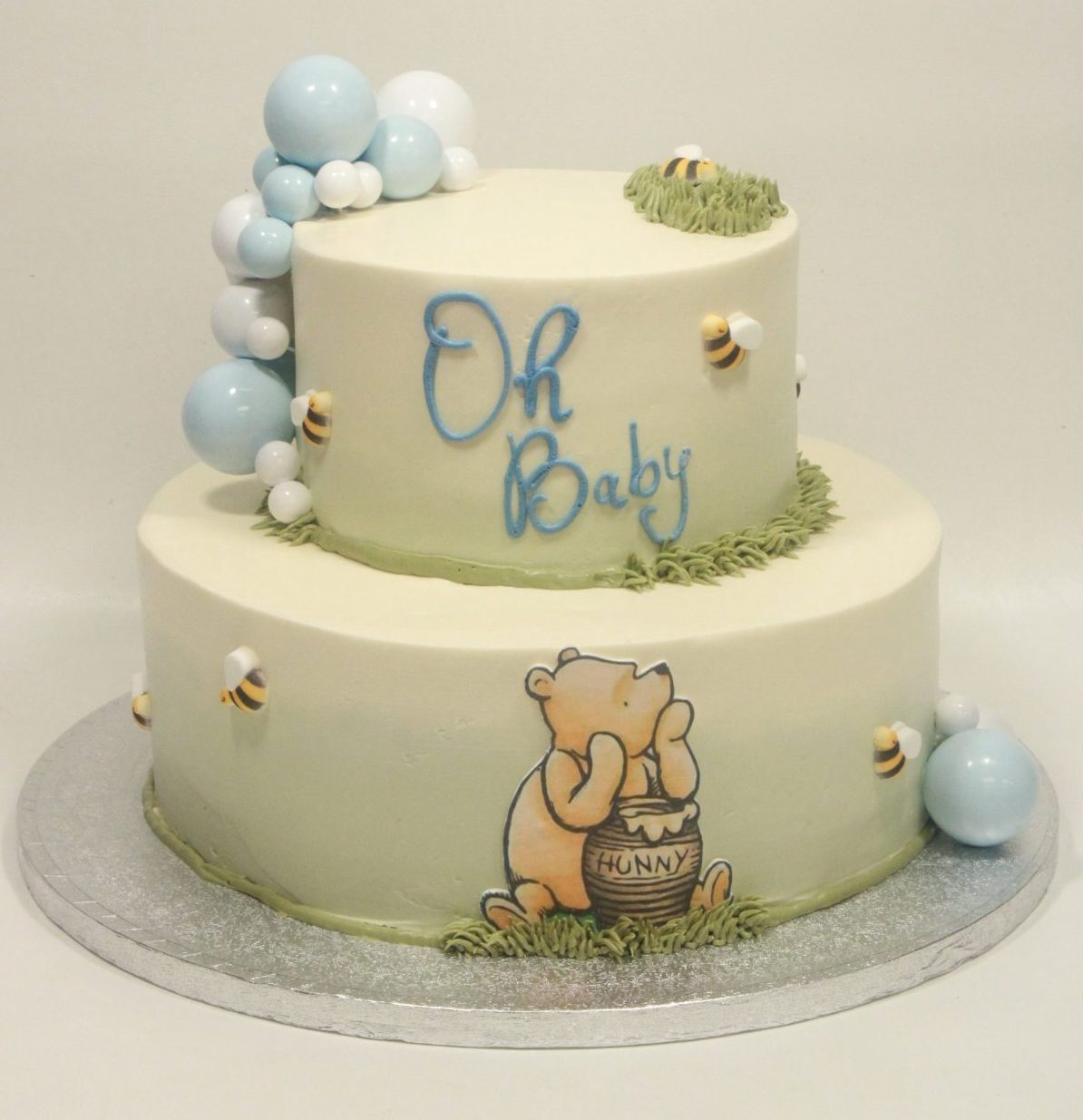 Winnie the Pooh 2 Tier